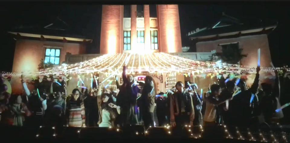 既然青春留不住10.jpg?v=2