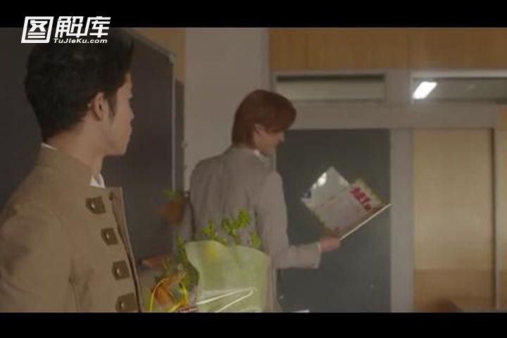 脑浆炸裂少女4.jpg?v=2